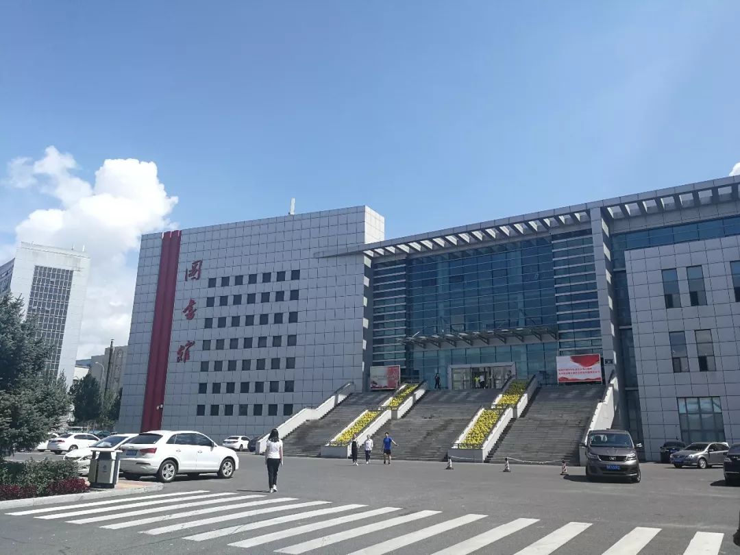 如:市政府,和平广场,国际会展中心,劳动湖,齐齐哈尔大学,齐齐哈尔博物