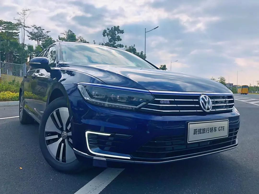 汽车情报站-穿上新能源新衣的旅行车,试驾进口大众蔚揽gte