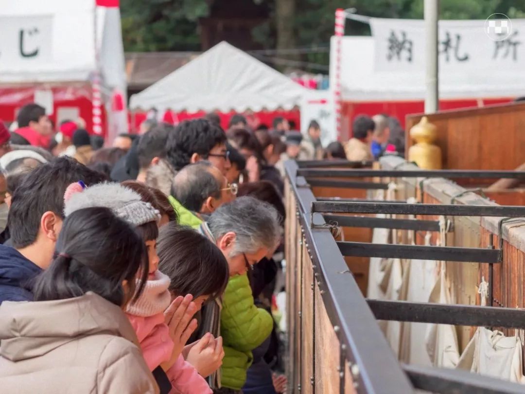 “初诣”——开启日本新一年的必经仪式|参拜|神社|寺庙_新浪新闻