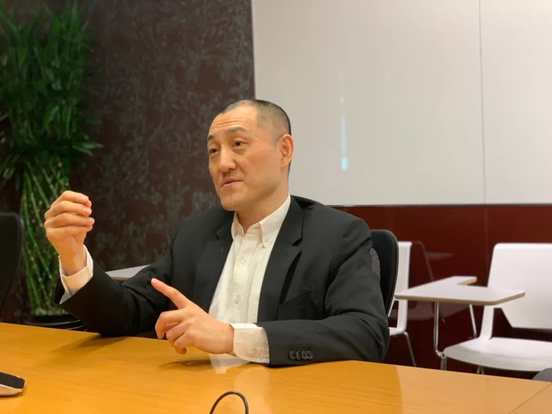 微软 CTO 韦青:“程序员 35 岁就被淘汰”是个伪概念 | 人物志__财经头条
