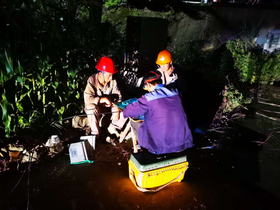 话务量激增400浙江移动快速响应全力保障温岭槽罐车爆炸抢险救援通信