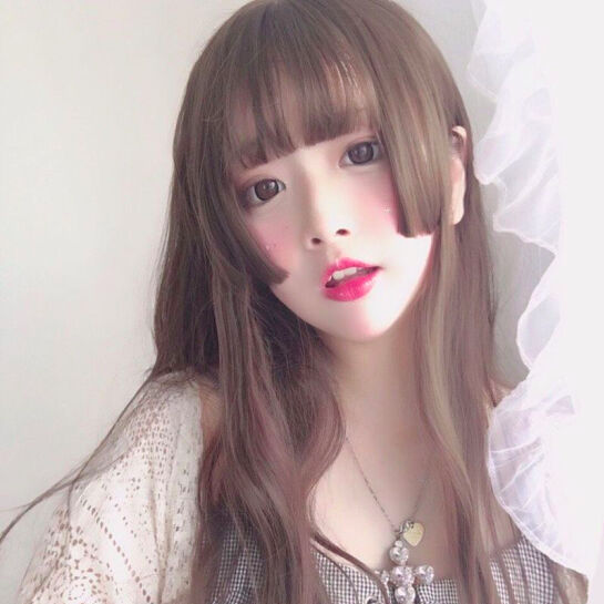 放弃上海40万年薪 去卖假发给黑人