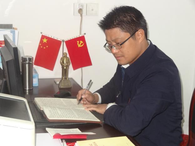 他有钱不赚就为一个"富村梦"|刘伟平|南昌县|向塘镇_新浪新闻