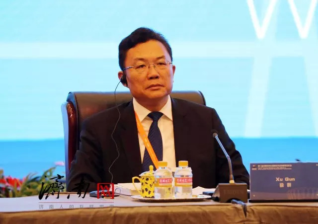 市委常委,副市长徐群,市委常委,副市长卢江,副市长王桂英,李自军