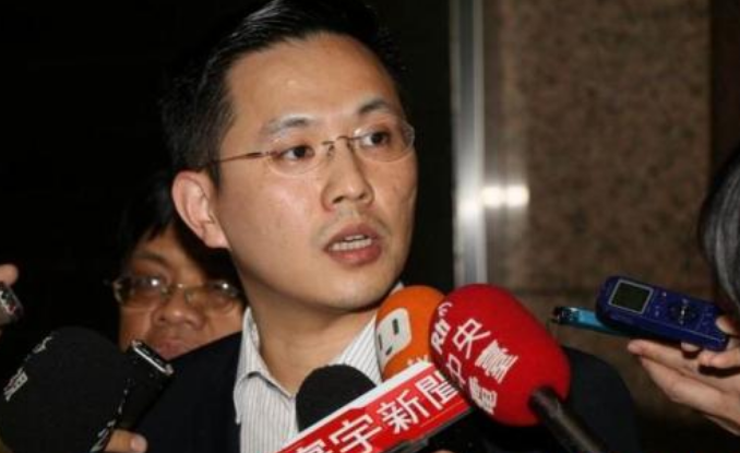 国民党批民进党当局强推“反渗透法”:东厂再