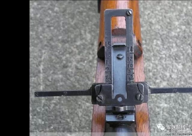 轻武器基本常识之枪械瞄准具，小小的瞄准具原来有这么多学问