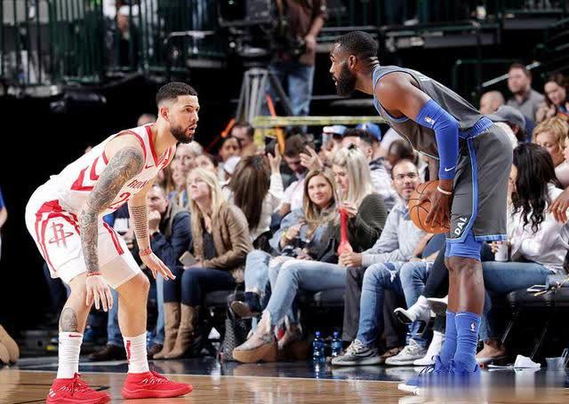 火箭季后赛对手4选1?后场终得3强援助威,9人