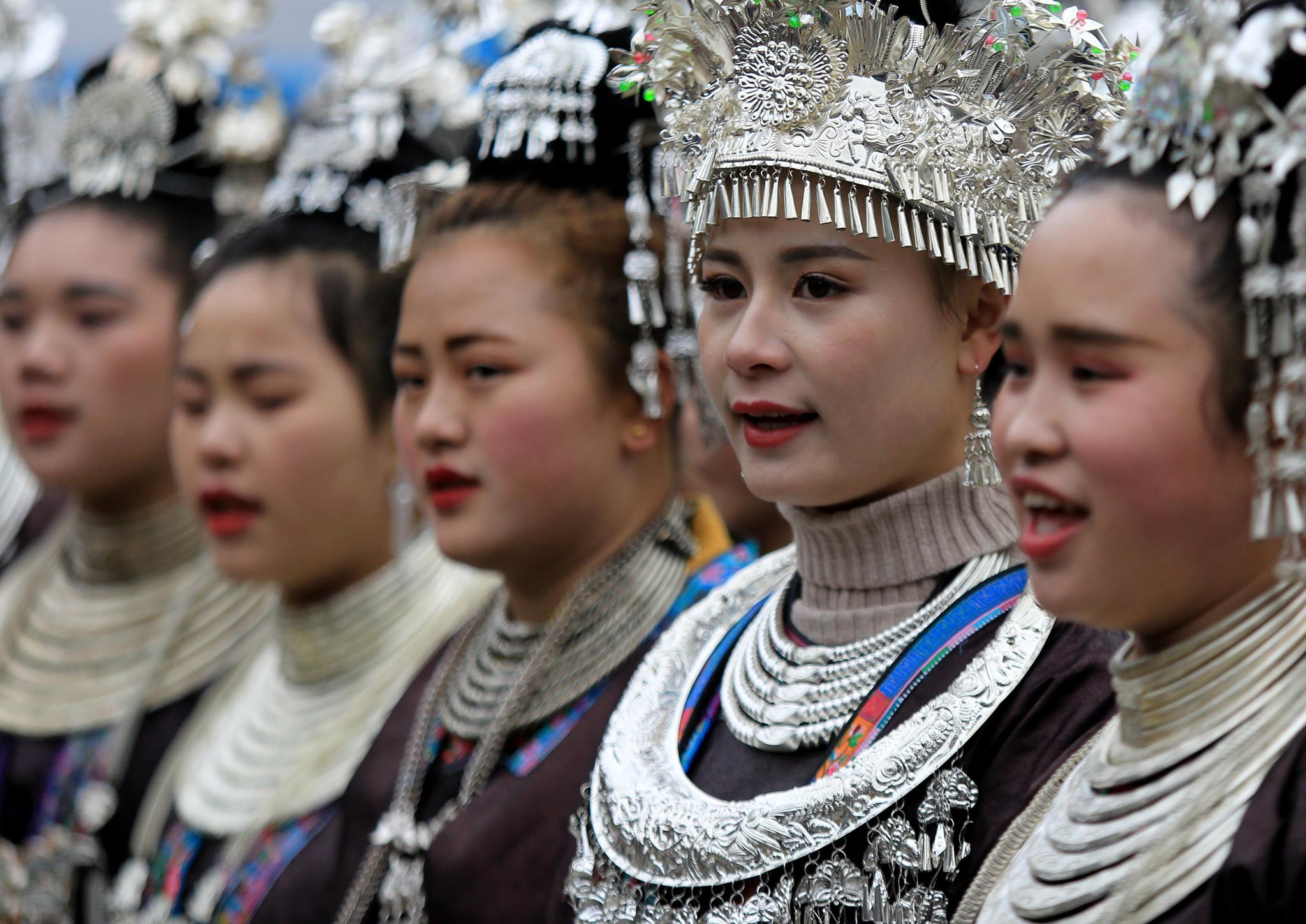 千人踩歌堂 侗寨闹新春