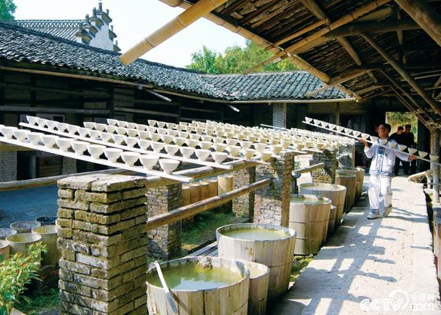 景德镇:瓷窑复烧 活态保护千年瓷都的璀璨文明