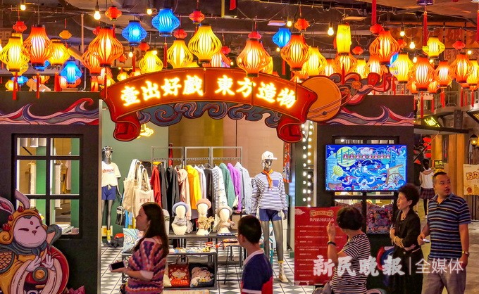 “八仙过海”加上“壹出好戏” 中国潮流原创力量推动上海购物新体验