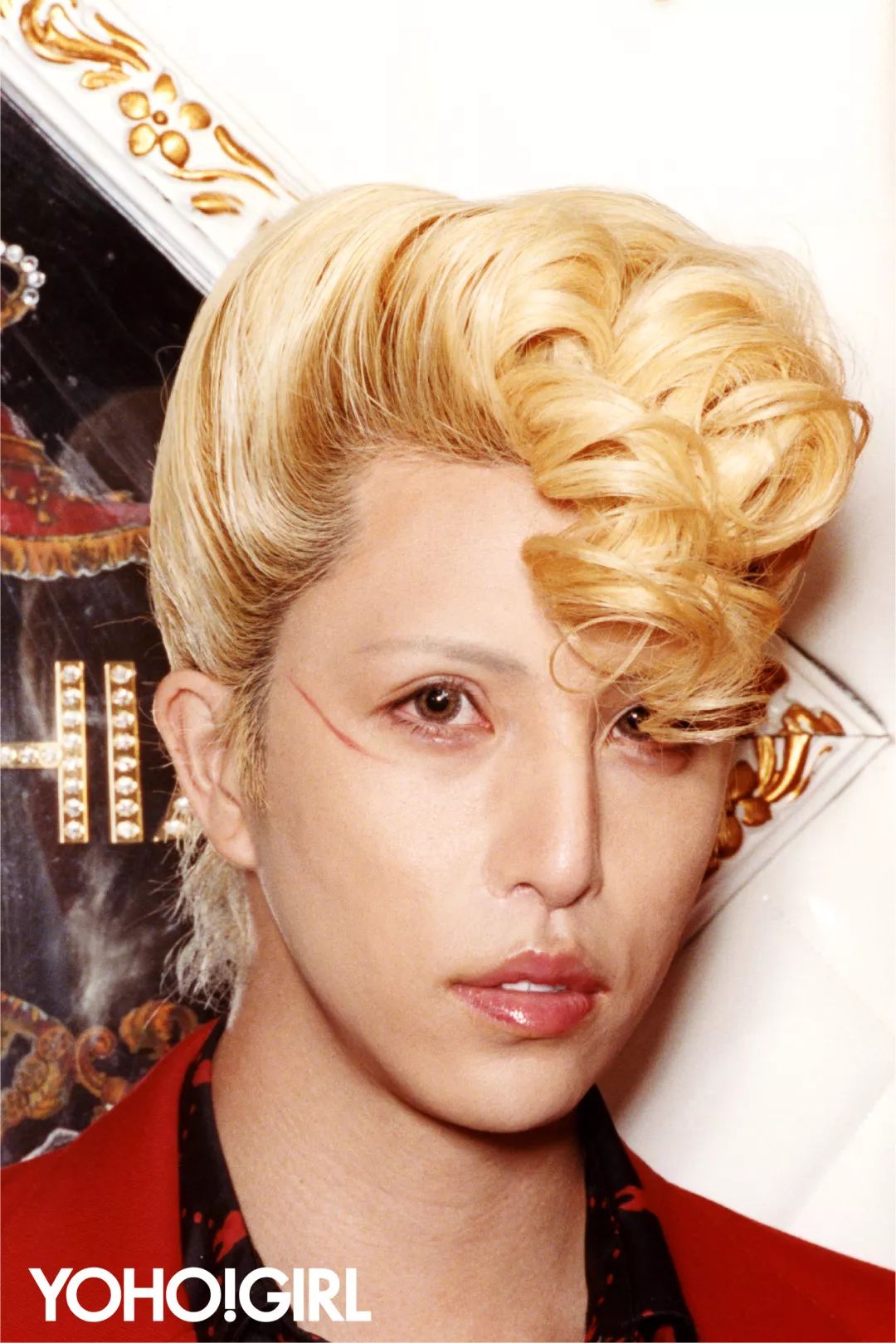 有颜| 你们猜日本第一牛郎roland最喜欢的口红色号是