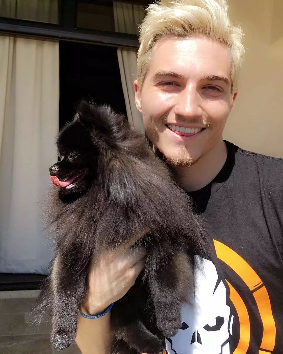 不可思议!美妆仙女jeffree star 可能还当过1.