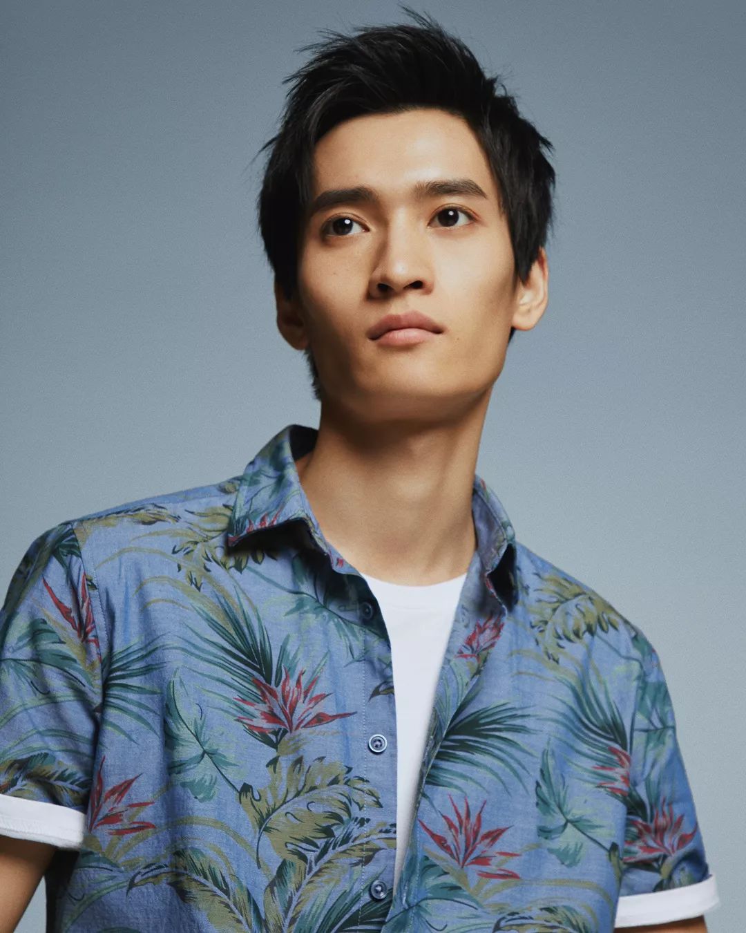 今天我们采访到了超模叶翔高冷的外表下他居然是个逗比