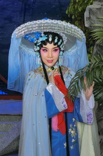 粤剧大师倪惠英中国戏曲不能放弃年轻观众