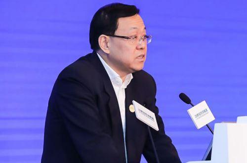 郑万春