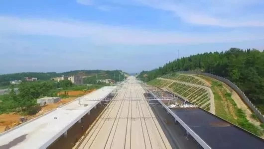 怀邵衡高铁12月26日正式通车运营!