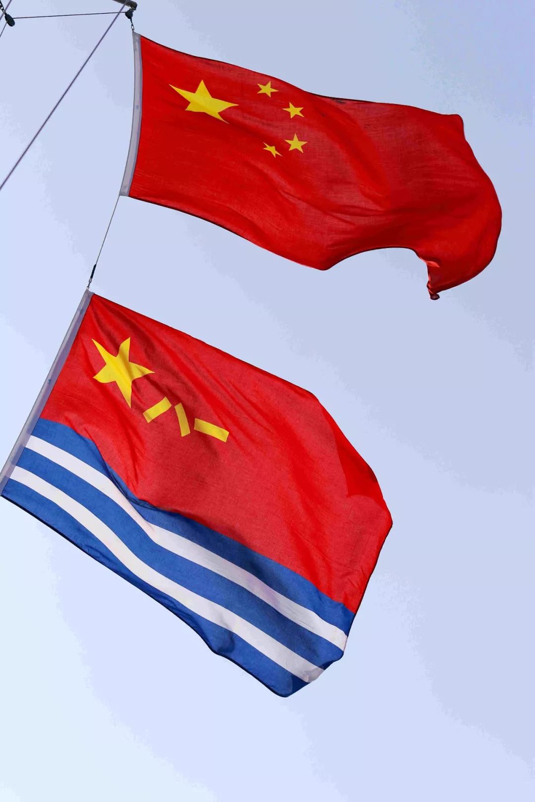 预案,突出应急情况处置,指挥操纵以及单舰综合攻防等实战化科目的训练