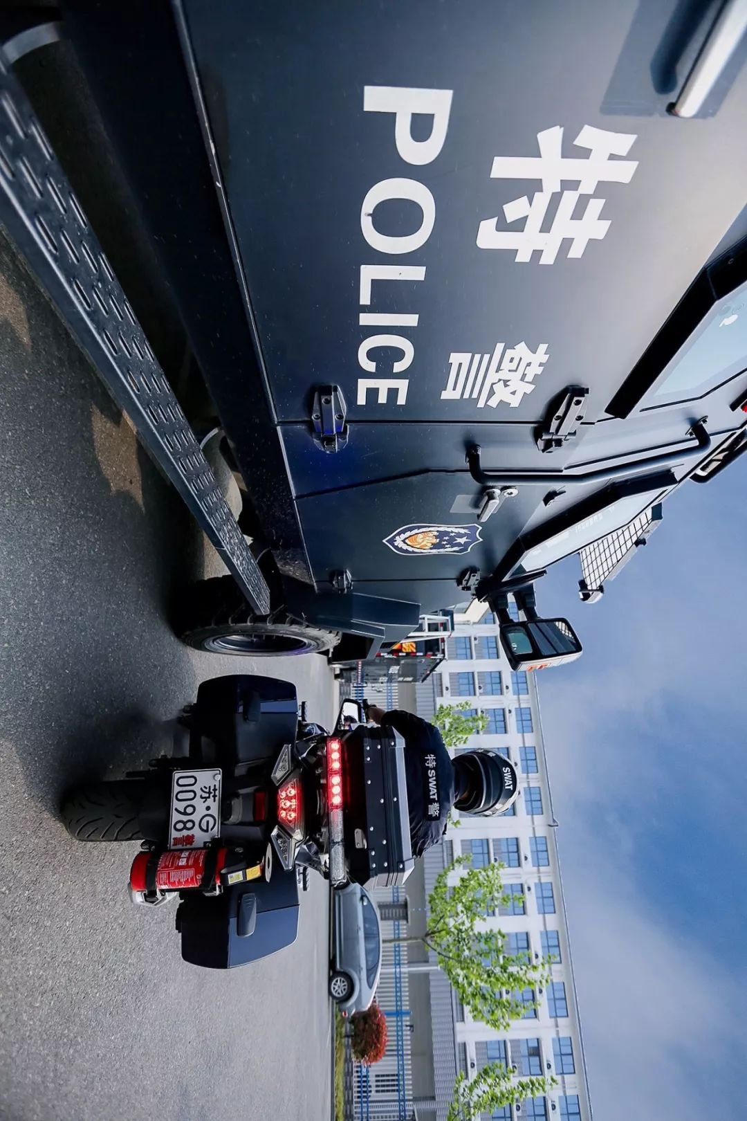 警车40年变迁史