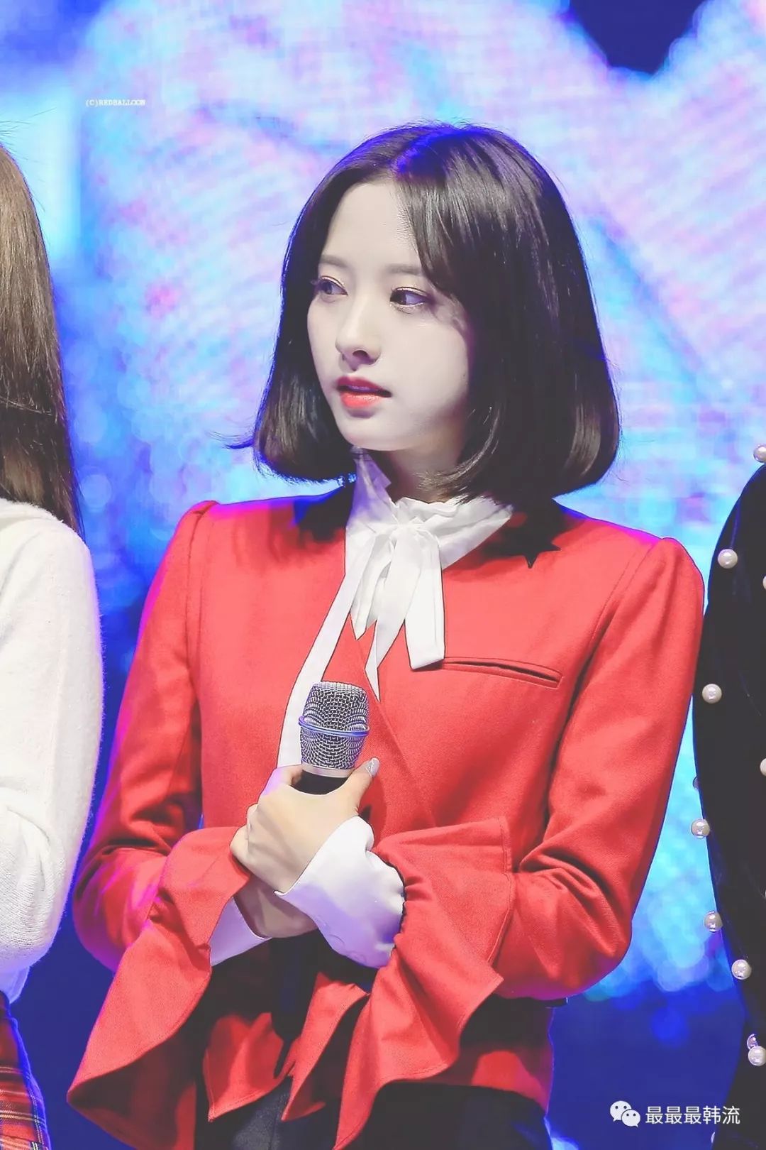 前一段时间的短发苞娜也超好看对不对!