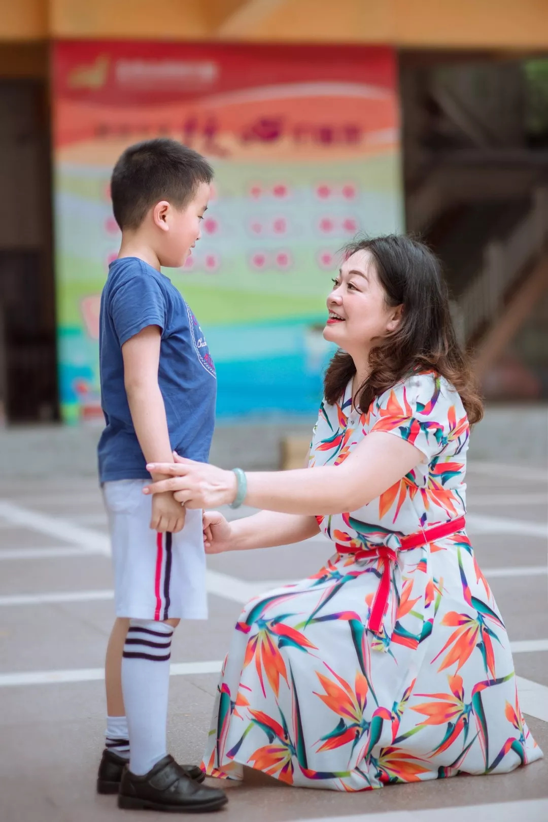 9月首部大片来了!开学第一天来听听东莞孩子 家长.