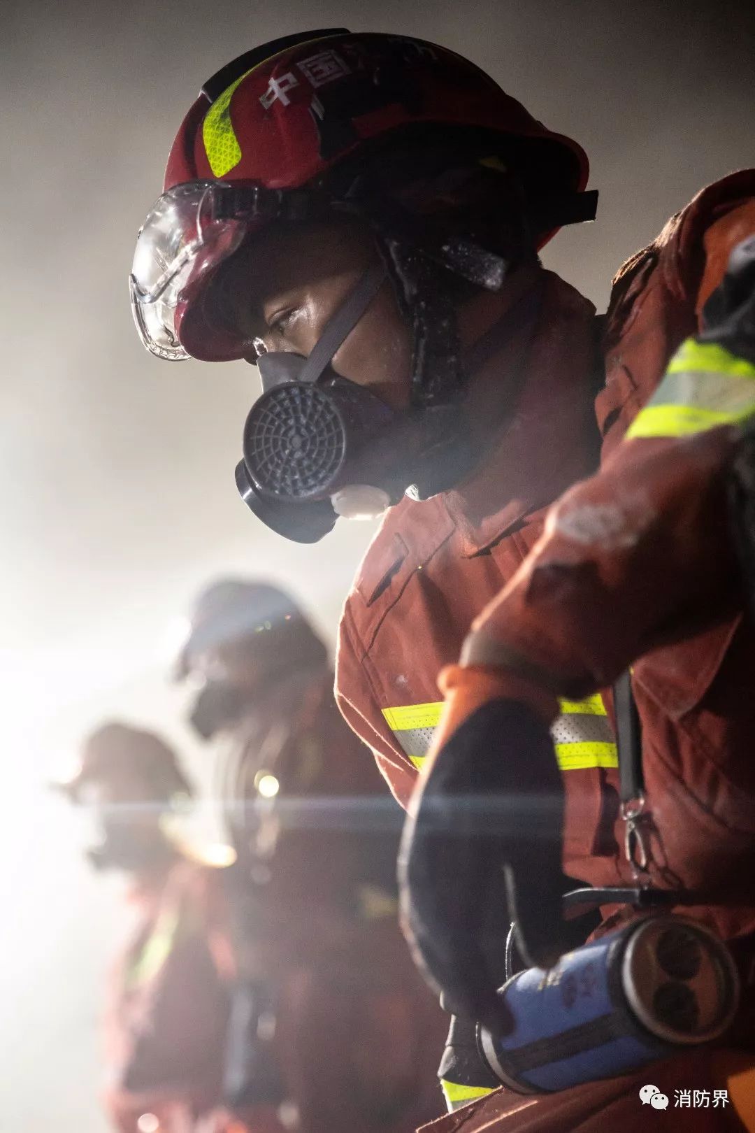 王孙致远消防界杂志掌镜红门摄影大赛作品展示七十一
