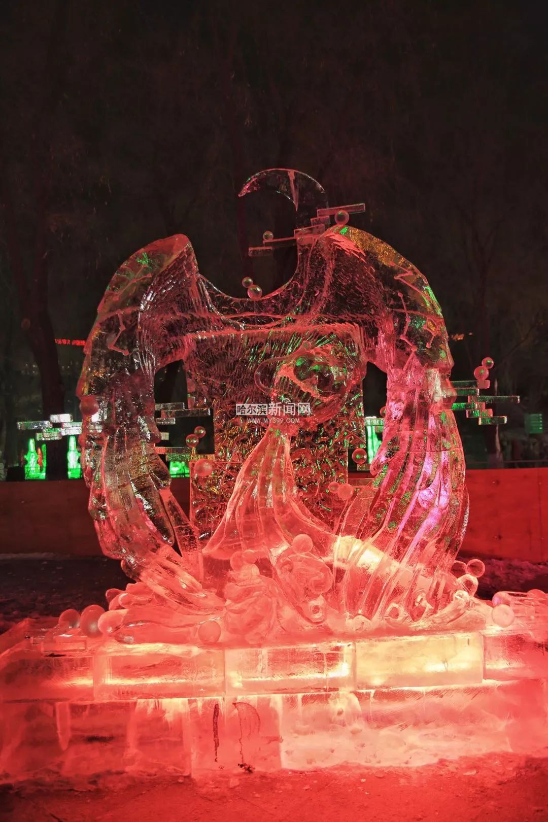免费的冰灯游园会又添20件大师级冰雕新作|全国专业冰雕比赛金奖出炉