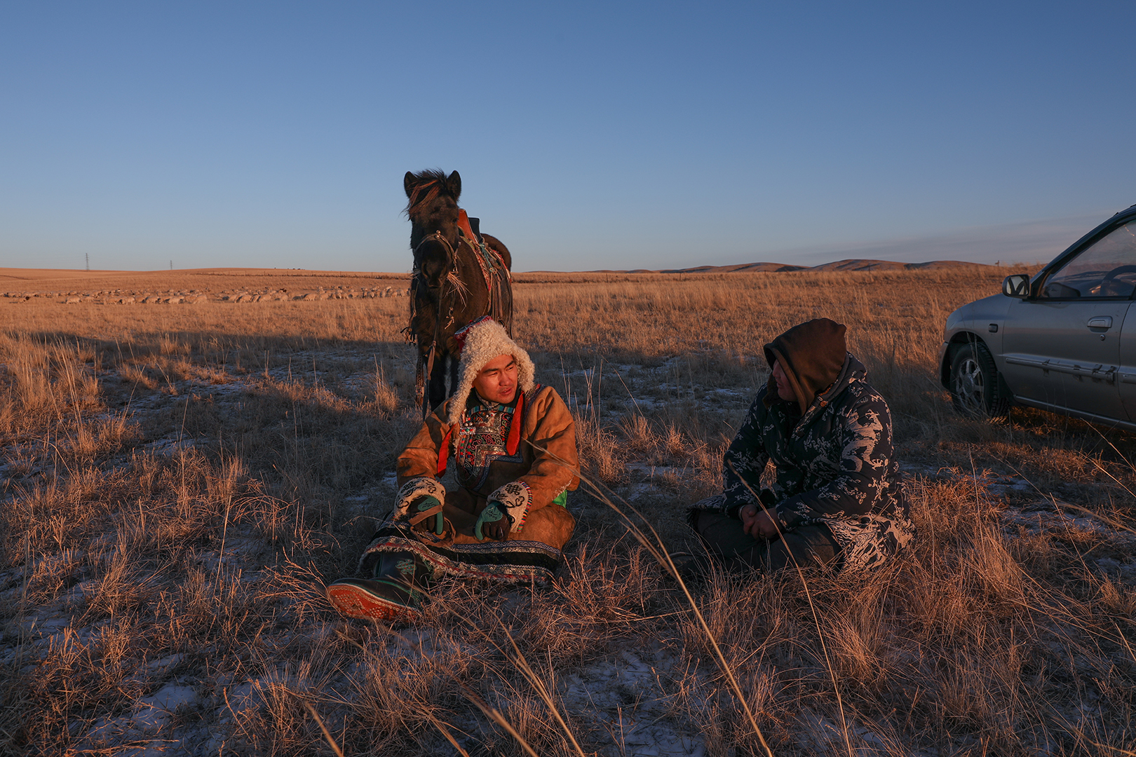 漠北兄弟返乡创业,放弃城市生活,回草原深处守护牧区|城市生活_新浪财