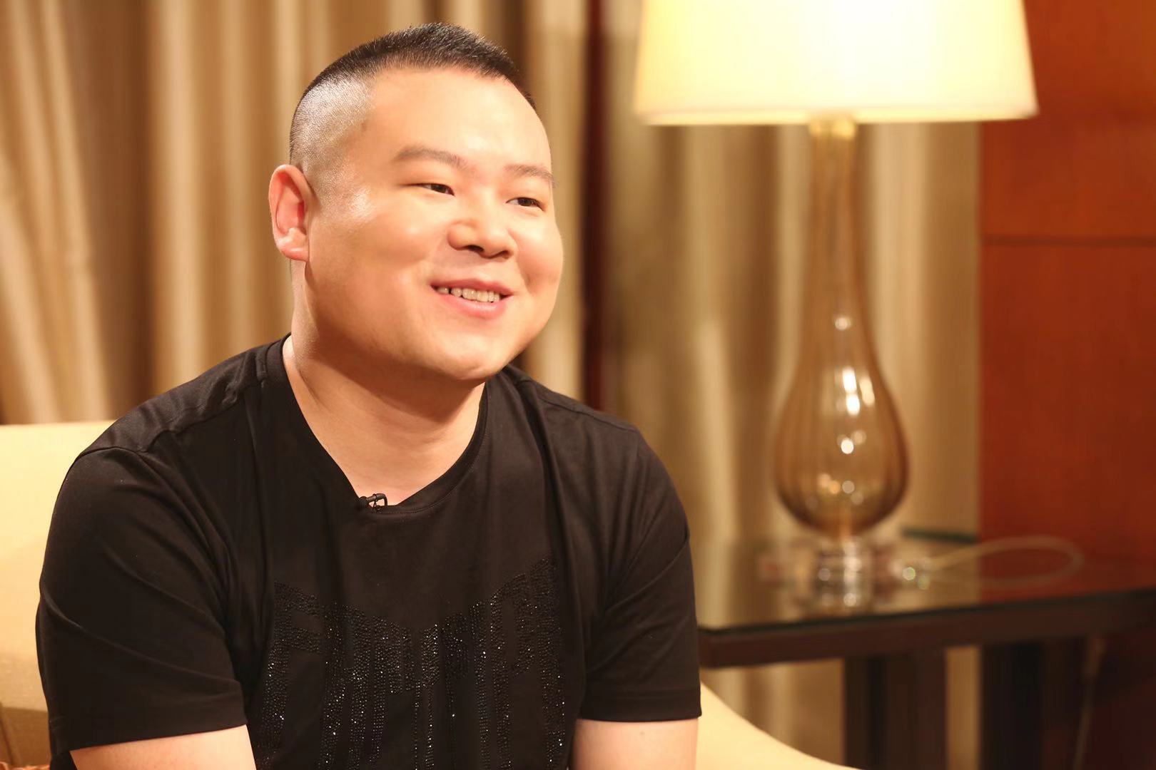 岳云鹏对话曹可凡痛哭流涕 曝人生最大遗憾