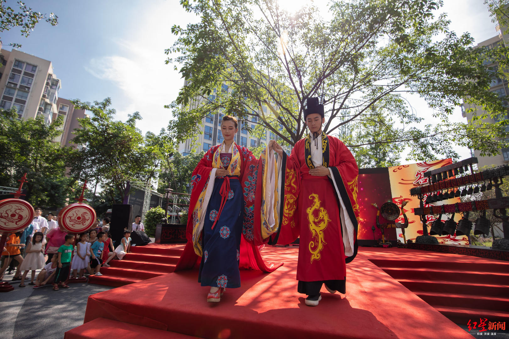 爱在成都这场汉式传统婚誓仪式秀太亮眼了