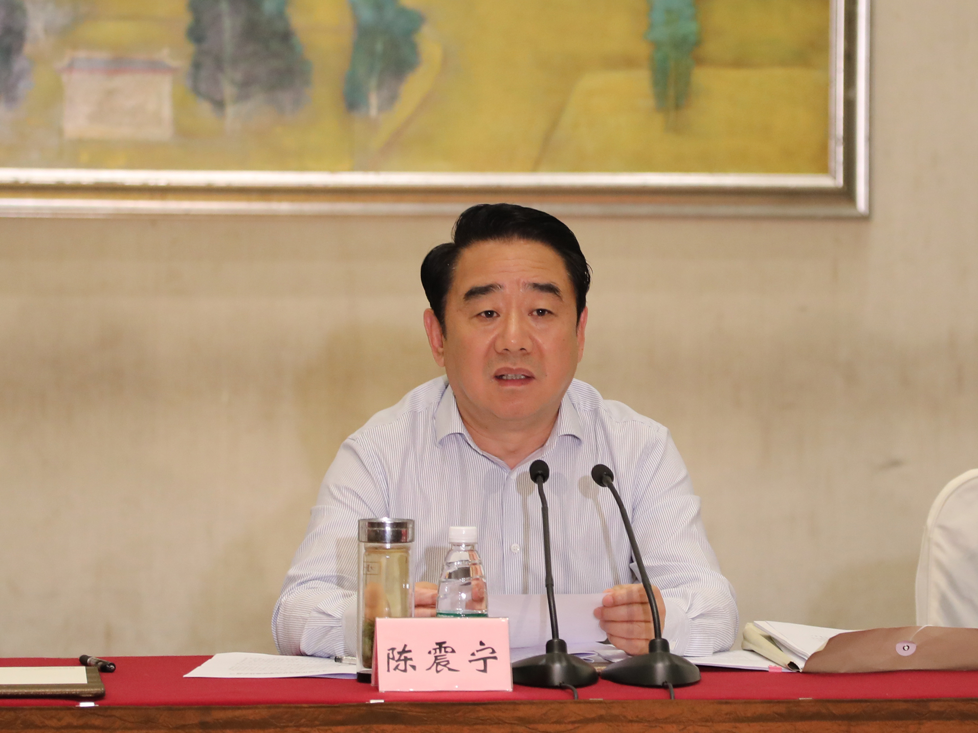 在苏全国人大代表陆永泉,钱凯法,省人大代表王林,曹远剑,江建平