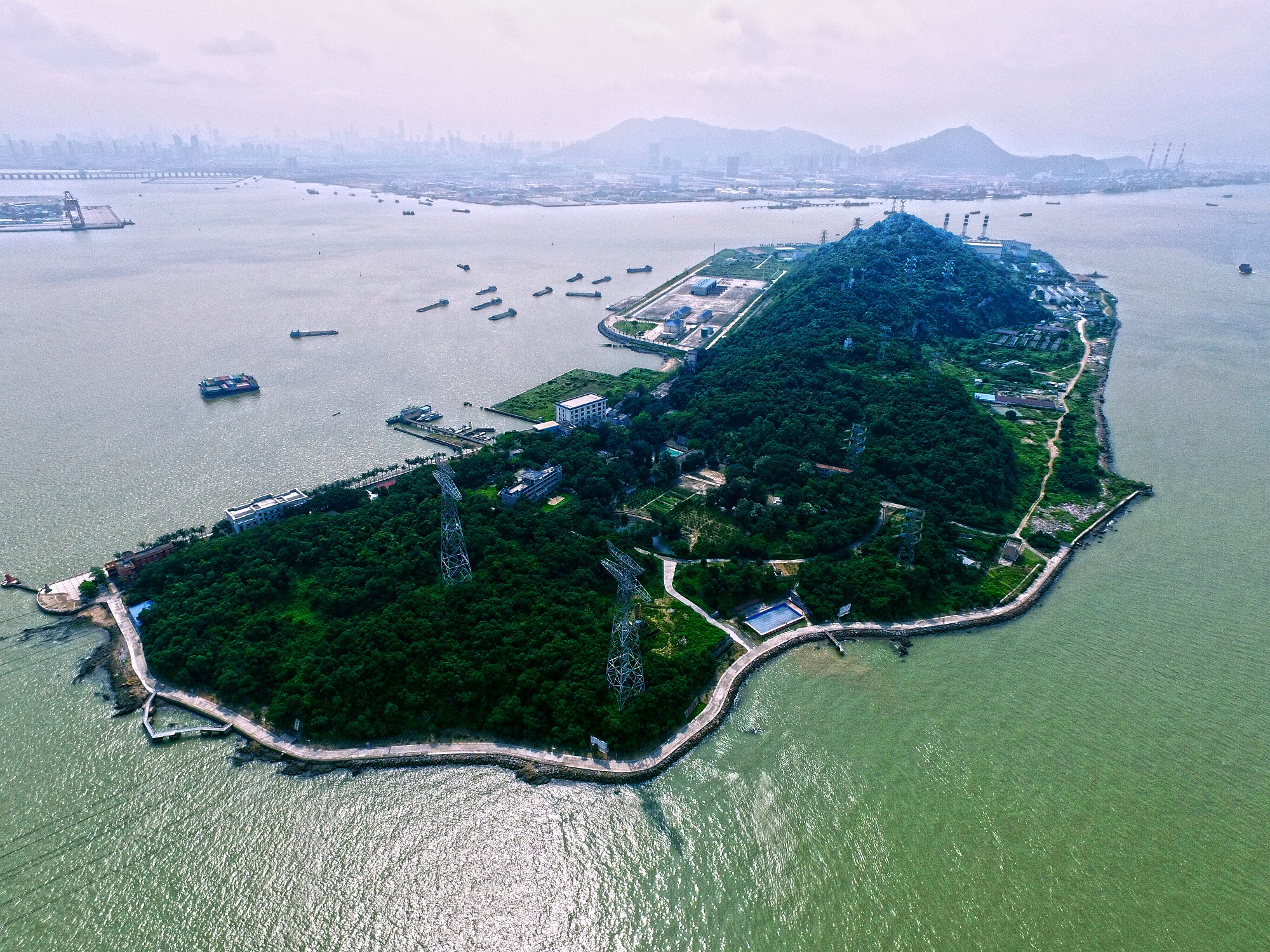 西乡哪里有小港子 详细位置与发展解析