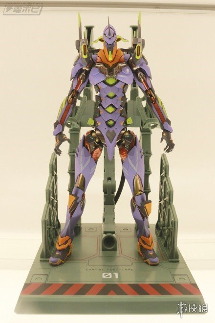 《eva》初号机手办图赏 售价近1500元 细节完美逼真