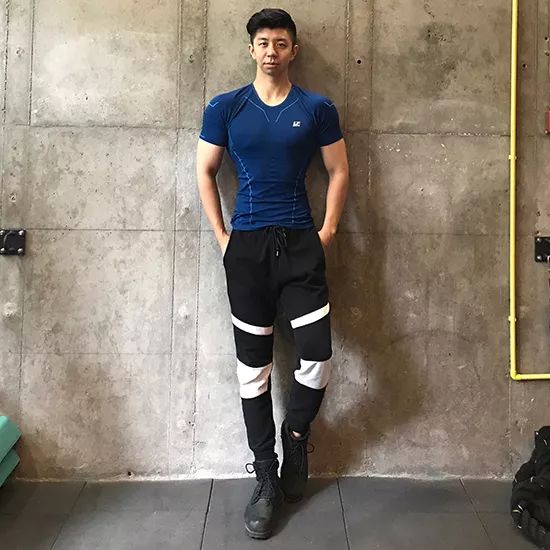 "明星私教"李浩轩 | 用逻辑思维健身 走路也能走出马甲线