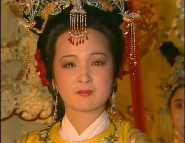 这世上最不公的事,是他有姐姐