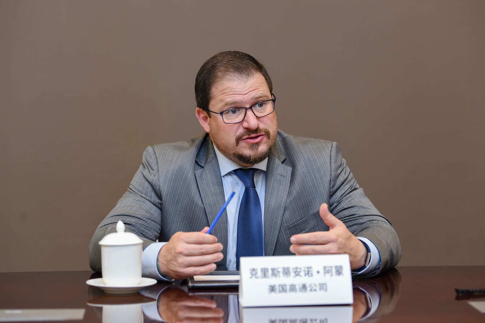 https://n.sinaimg.cn/translate/301/w1622h1079/20180906/aVuN-hitesuz0745684.jpg