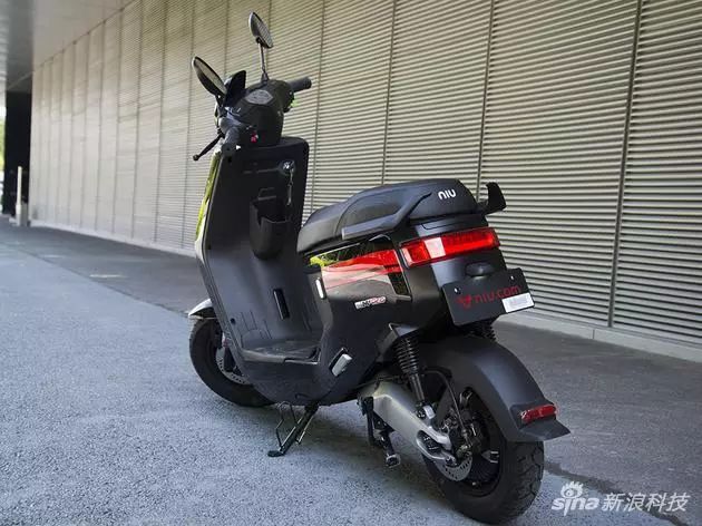 小牛m1pro首发评测9000元的电动车值得剁手吗