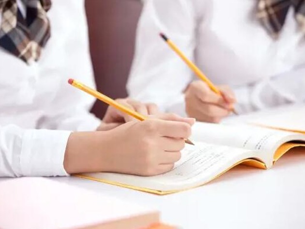 九部门印发中小学生减负措施通知 严格校外培训机构管理