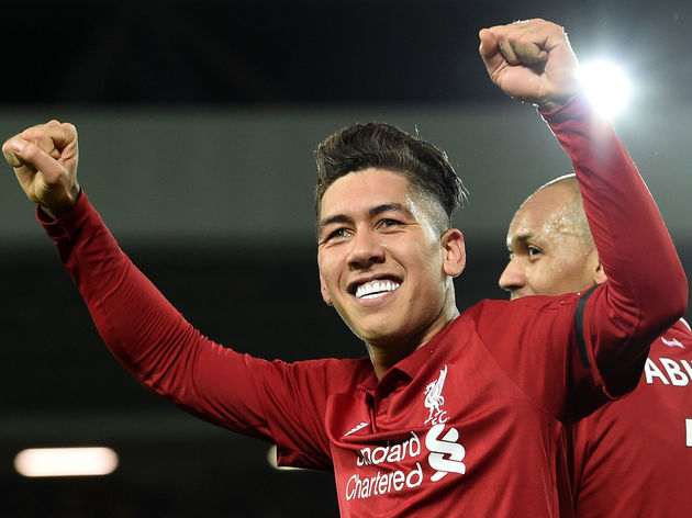 从中场到改踢中锋菲尔米诺上演华丽的转身