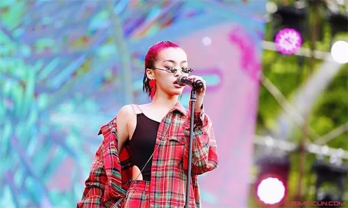 《中国新说唱》公布入围rapper榜单,这节目第二季阵容未免有点太强?