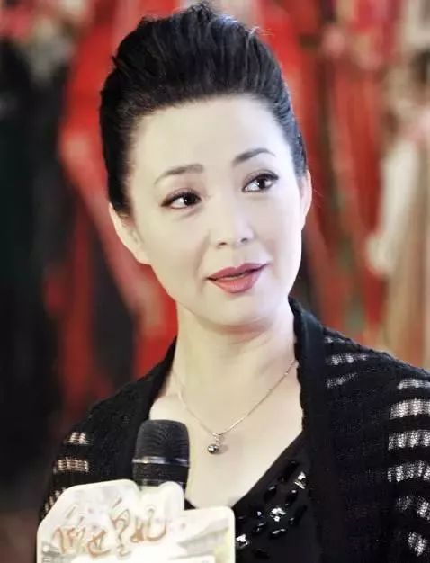 郝洛钒|郝杰|戴春荣_新浪新闻