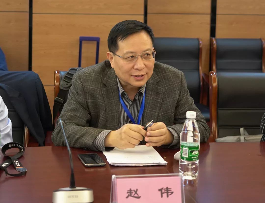 "摄影发现中国——影像·见证" 泰山国际摄影艺术周学术座谈会举行