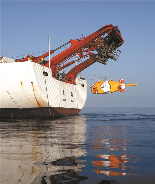 "潜龙三号"海试通过现场验收开始试验性应用第一潜