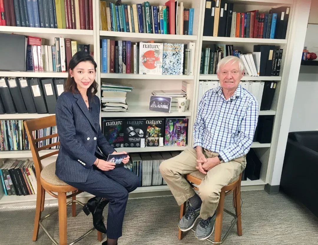 和出色的沟通能力,有才华,有潜能,能打硬仗,我也从王星身上学到了很多