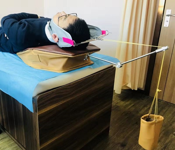 告别粗放式颈椎牵引,个体化治疗疗效与安全兼得如今,颈部劳损退变及