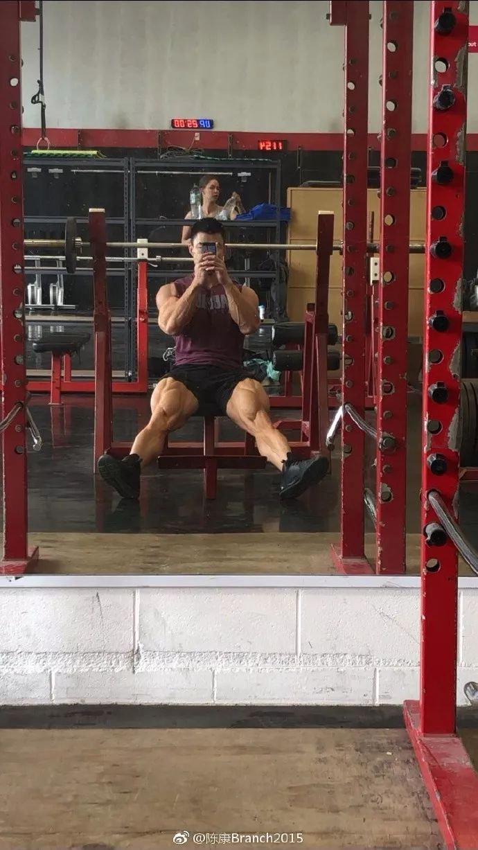 一直以来,陈康都是很多健身迷们最佩服的国内健美运动员,没事