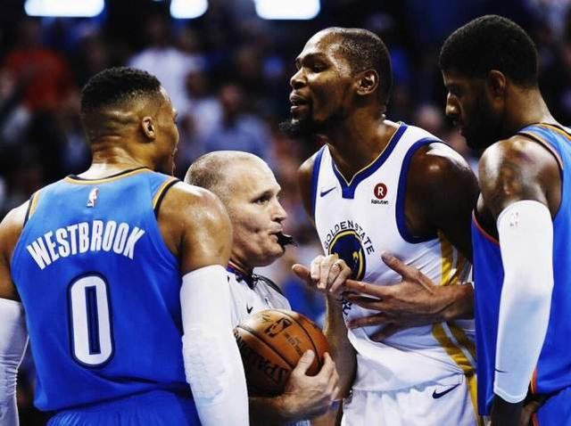 乔治已经取代杜兰特在雷霆的位置?两人11项数