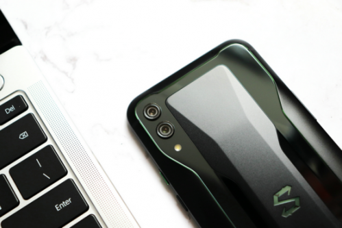 黑鲨游戏手机2全面评测:Magic Press真的好嗨