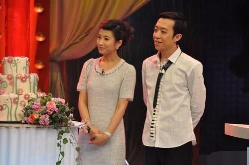 李菁现身郭德纲徒弟婚礼 当年主动离开的他是要回归?