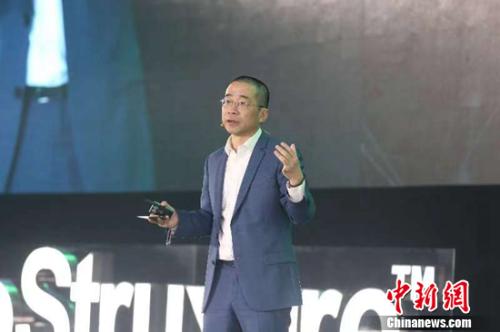 施耐德电气全球执行副总裁 中国区总裁 尹正