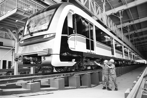 中西部城市迎新一轮轨道建设 专家:地方政府需加强债务研究力度